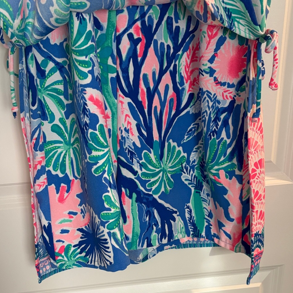 Sleeveless Tropical Print Romper in Blue, Pink & Green Lilly Pulitzer - Picture 5 of 8